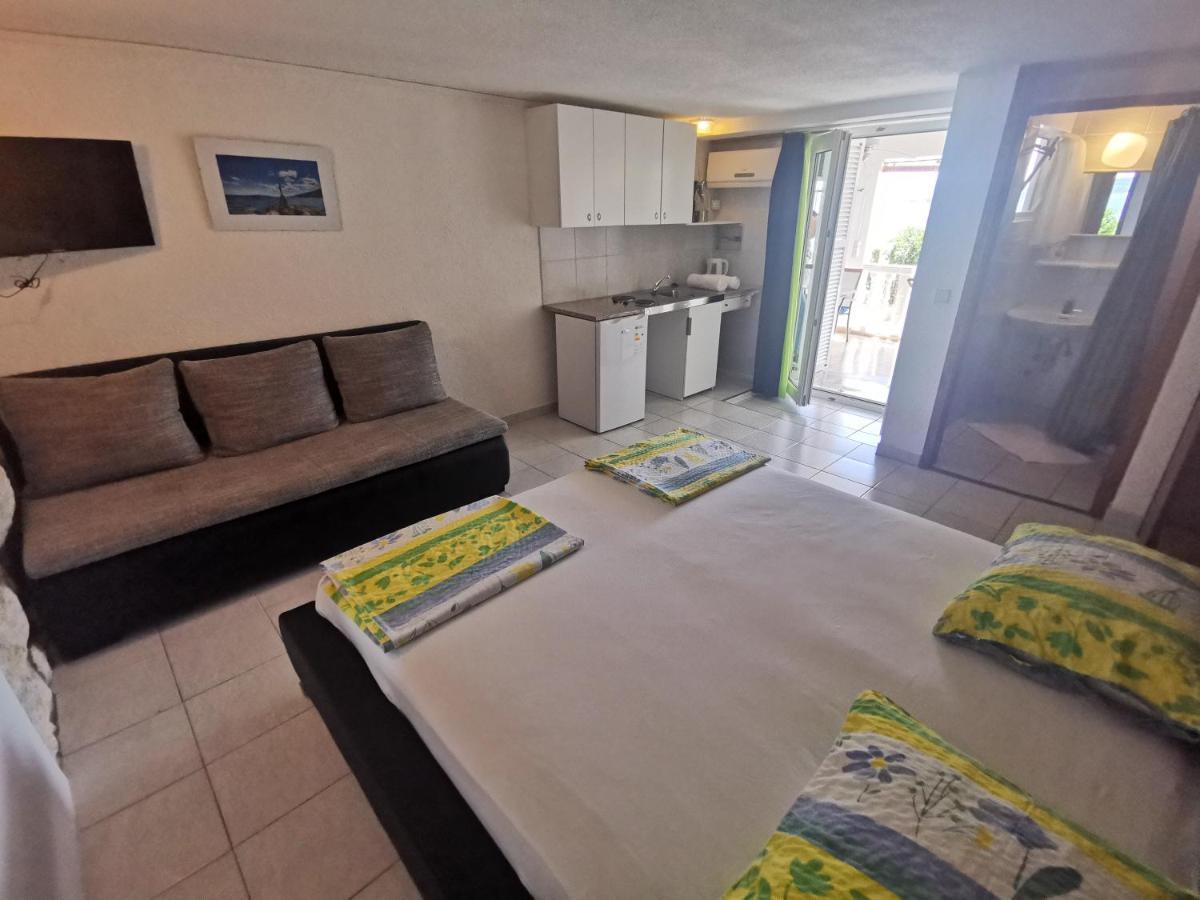 Apartments Niko Dramalj Luaran gambar