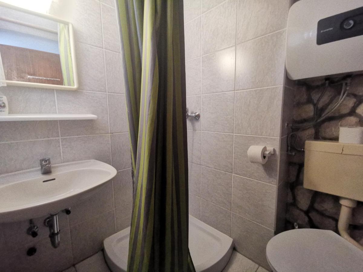 Apartments Niko Dramalj Luaran gambar
