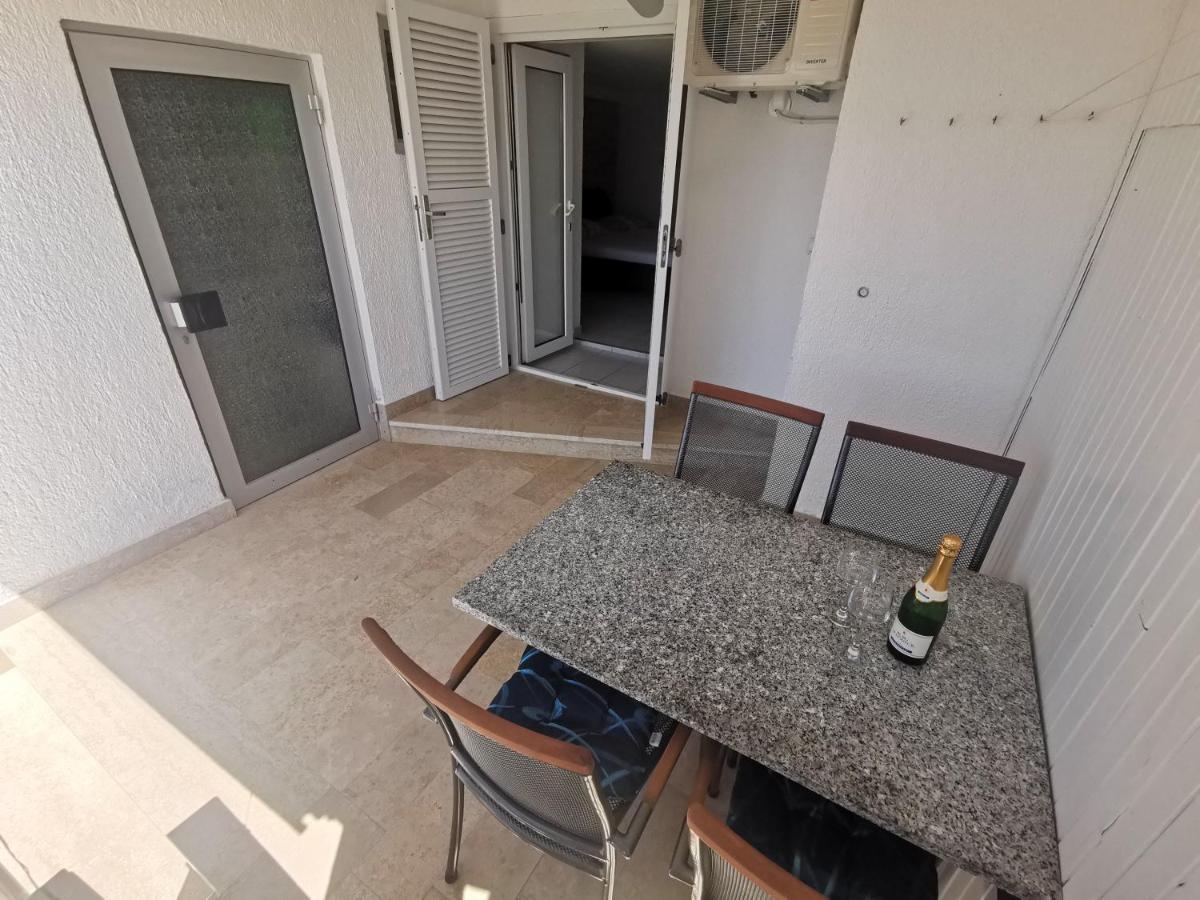Apartments Niko Dramalj Luaran gambar