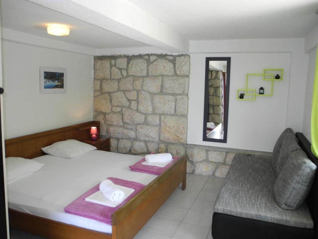 Apartments Niko Dramalj Luaran gambar