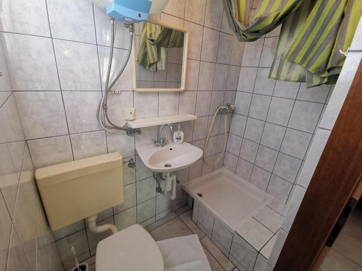 Apartments Niko Dramalj Luaran gambar