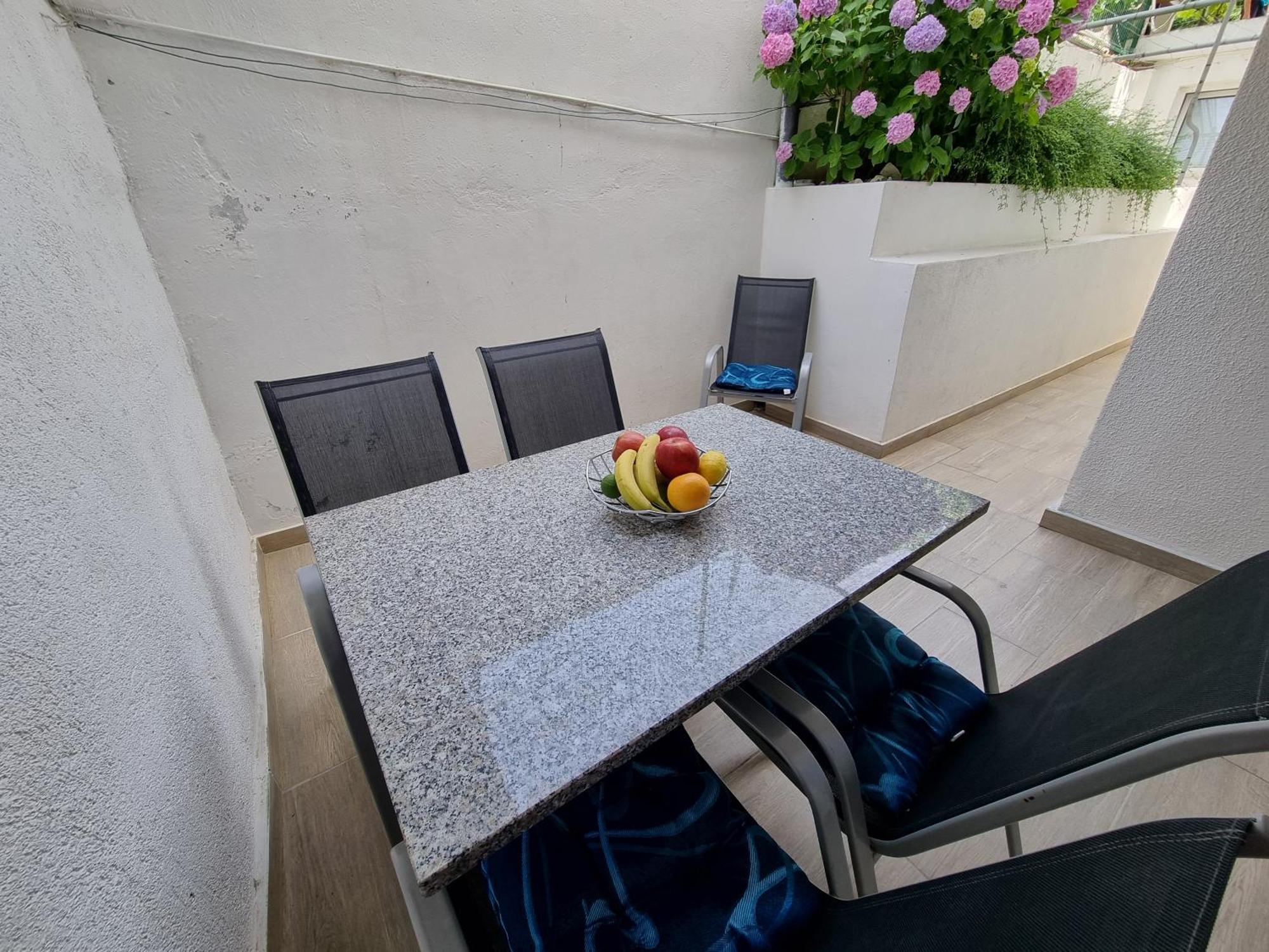 Apartments Niko Dramalj Luaran gambar